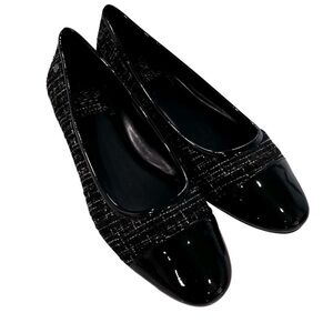 VINCE CAMUTO NWOB Tweed & Patent Leather Minndy Flats Size 10